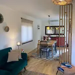 Casa Da Monservia Feriehus *
